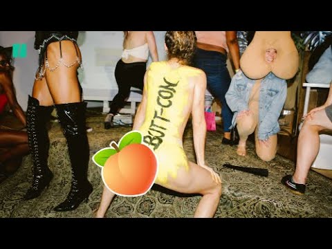 A Night At Butt-Con: A Convention For Butt-Lovers