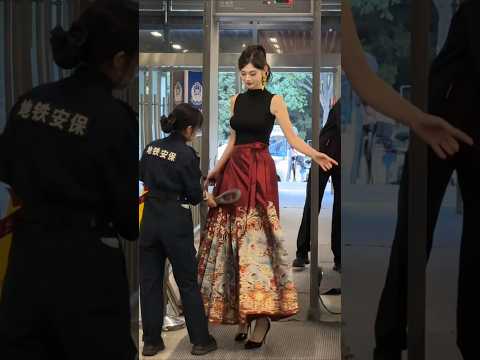 Beautiful Chinese Girls #beautiful #shorts #fashion #Chinesegirl #sexy