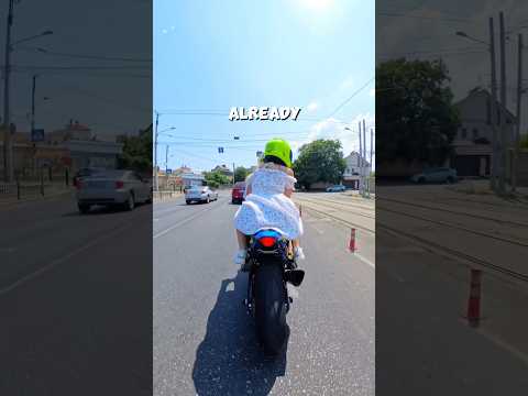 When a girl can’t decide what she wants 😅 Slow rides and thrill don’t mix! #bikelife #motovlog